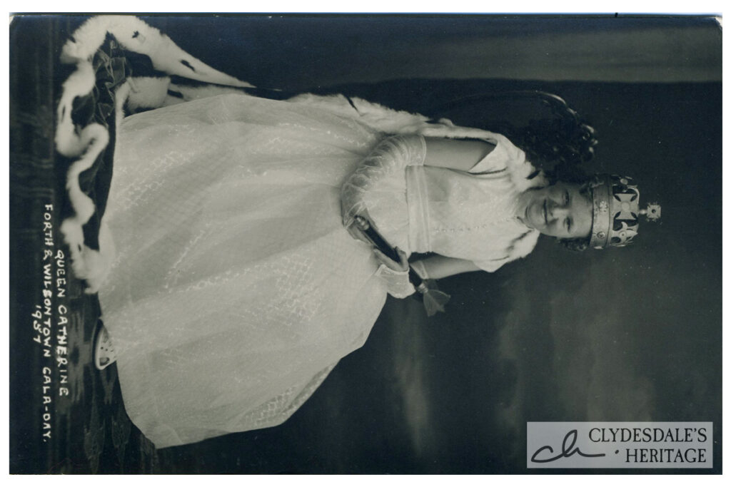 Forth, gala day Queen Catherine, 1957.