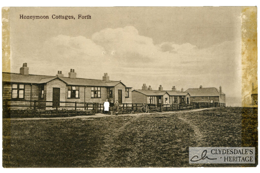 Honeymoon Cottages, Forth
